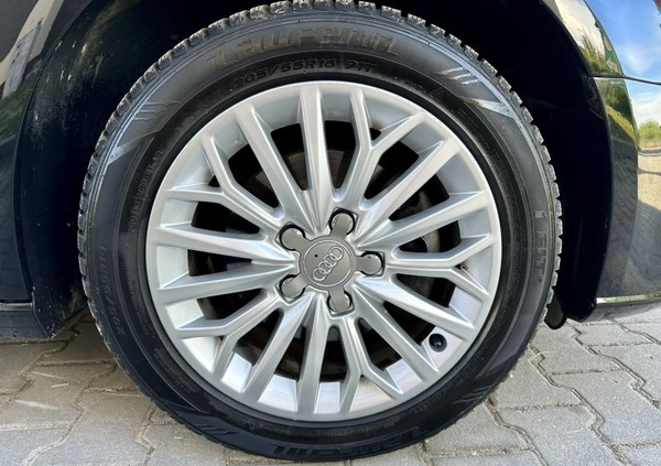Audi A3 cena 63500 przebieg: 180000, rok produkcji 2018 z Dynów małe 191